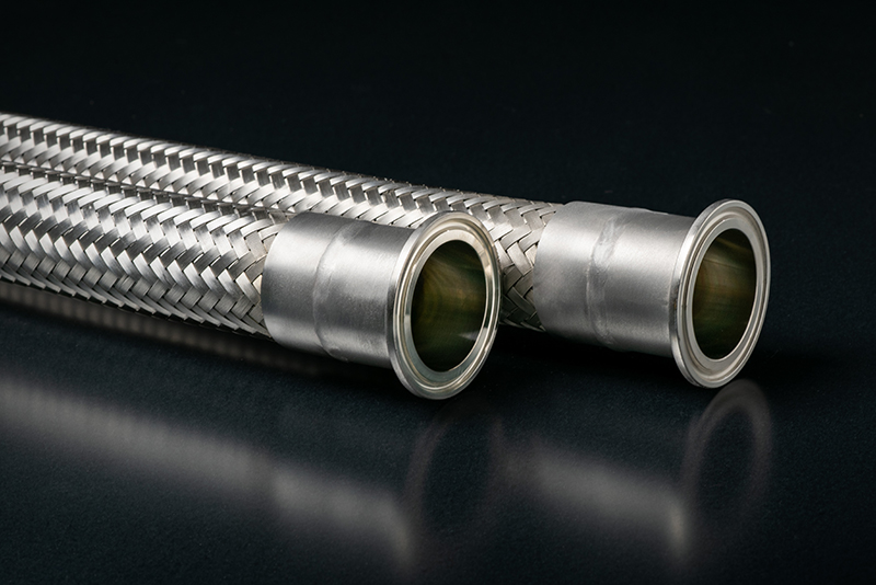 MFC braided metal hose assembly — example of a finished flexible assembly, not the Hydraflex DataCool silicone hose.