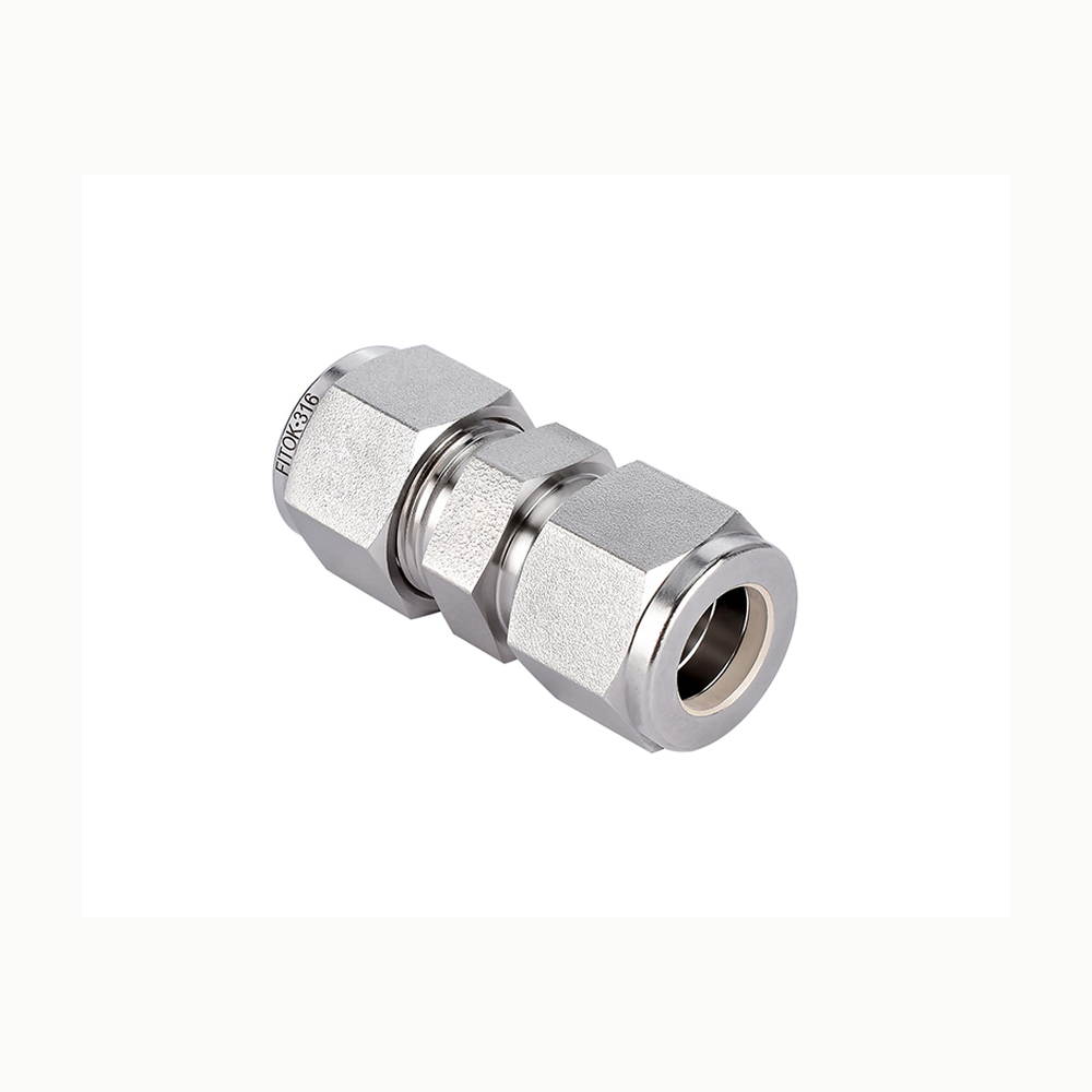 FITOK SS-U-FL8 equal-size twin-ferrule straight union, official same-page product image.